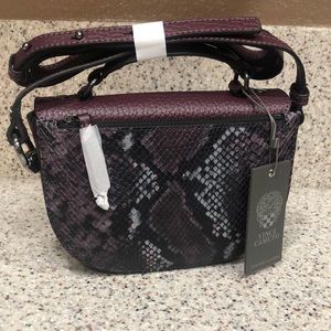🆕 Vince Camuto Pebble Leather Small Crossbody Multi in plum or Multi in tan